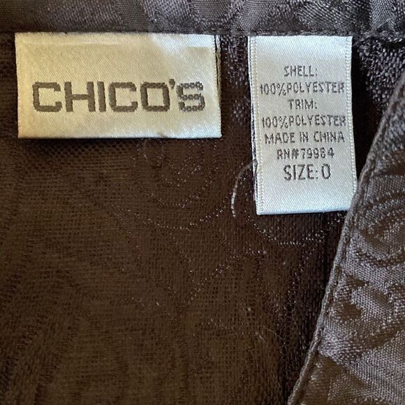 Chicos women’s brown paisley, print, embossed, short denim style jacket, size 0 - Picture 4 of 4